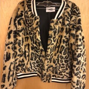 BB Dakota Leopard Print Teddy Jacket
